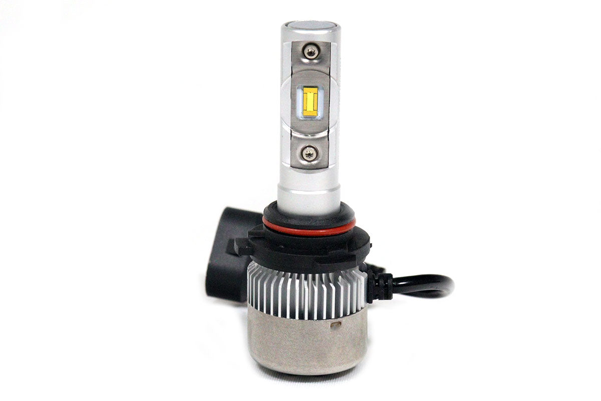 Bombillo-R3-9006-2